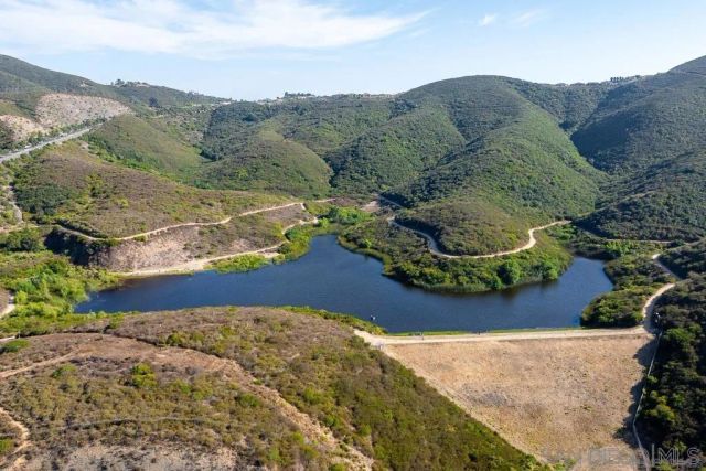 1553 Chert Dr, San Marcos, CA 92078