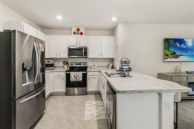 2763 SWOOPING SPARROW DRIVE, St Cloud, FL 34773