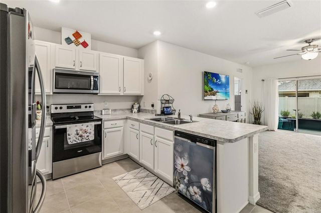 2763 SWOOPING SPARROW DRIVE, St Cloud, FL 34773