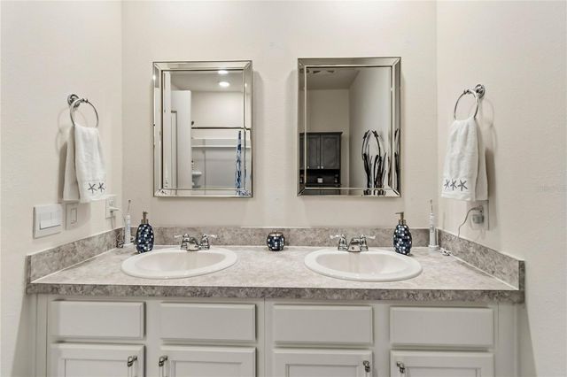 2763 SWOOPING SPARROW DRIVE, St Cloud, FL 34773