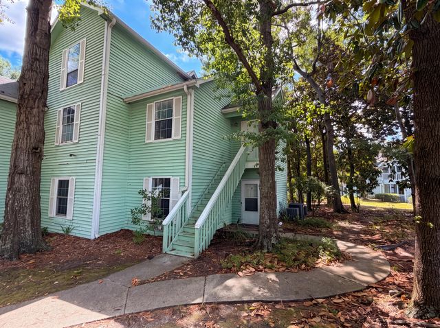 6297 Rolling Fork 107, North Charleston, SC 29406