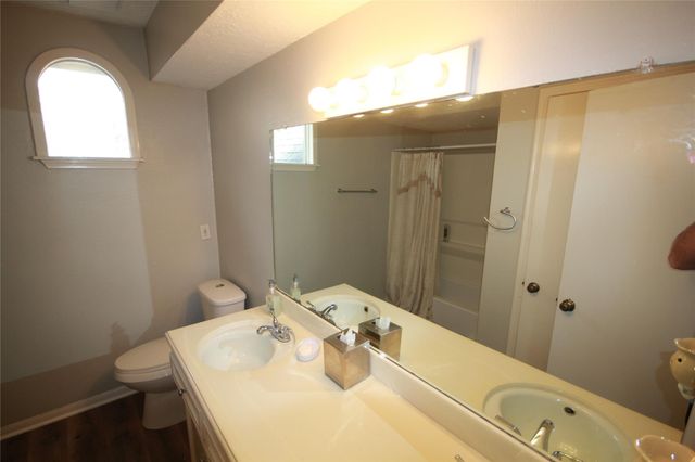 17807 Fireside Drive, Spring, TX 77379