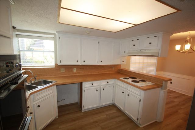 17807 Fireside Drive, Spring, TX 77379