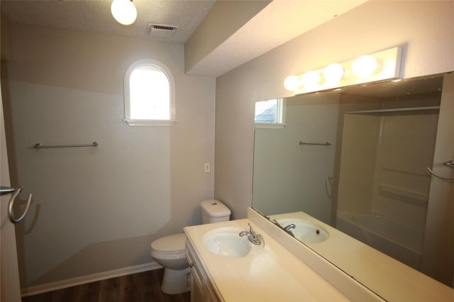 17807 Fireside Drive, Spring, TX 77379