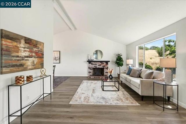 800 Gloucester st, Antioch, CA 94509