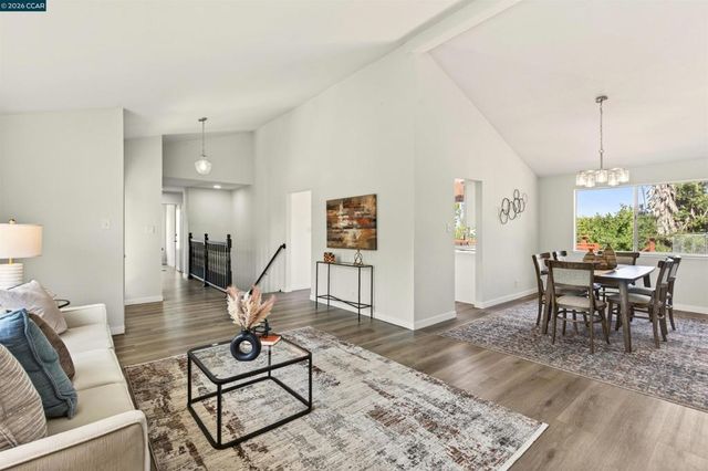800 Gloucester st, Antioch, CA 94509