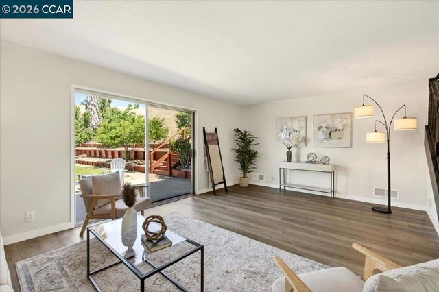 800 Gloucester st, Antioch, CA 94509