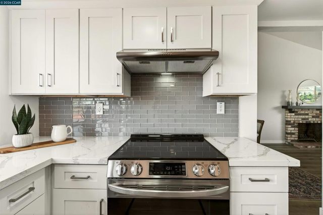 800 Gloucester st, Antioch, CA 94509