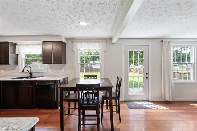 2700 Elizabeth Drive SW, Lordstown, OH 44481