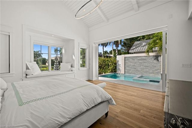 770 Park ST, Naples, FL 34102