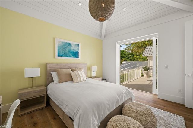 770 Park ST, Naples, FL 34102