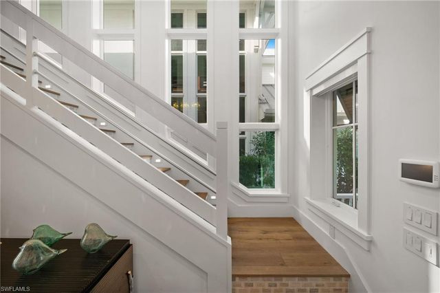 770 Park ST, Naples, FL 34102