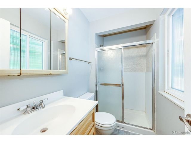 4674 S Estes St, Littleton, CO 80123