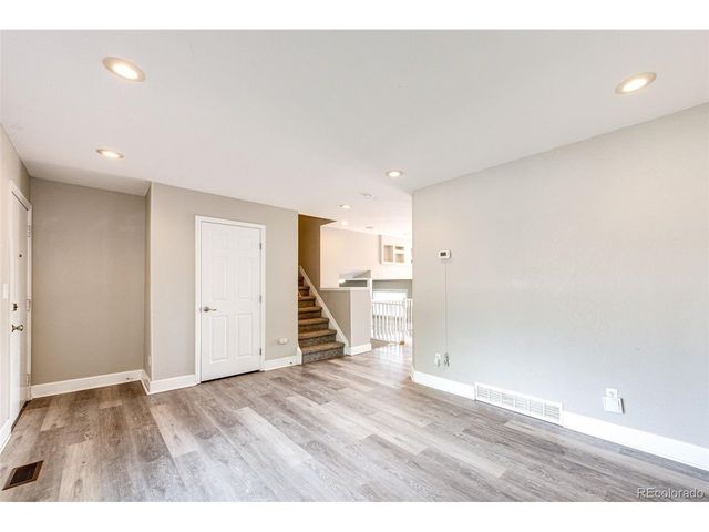 4674 S Estes St, Littleton, CO 80123