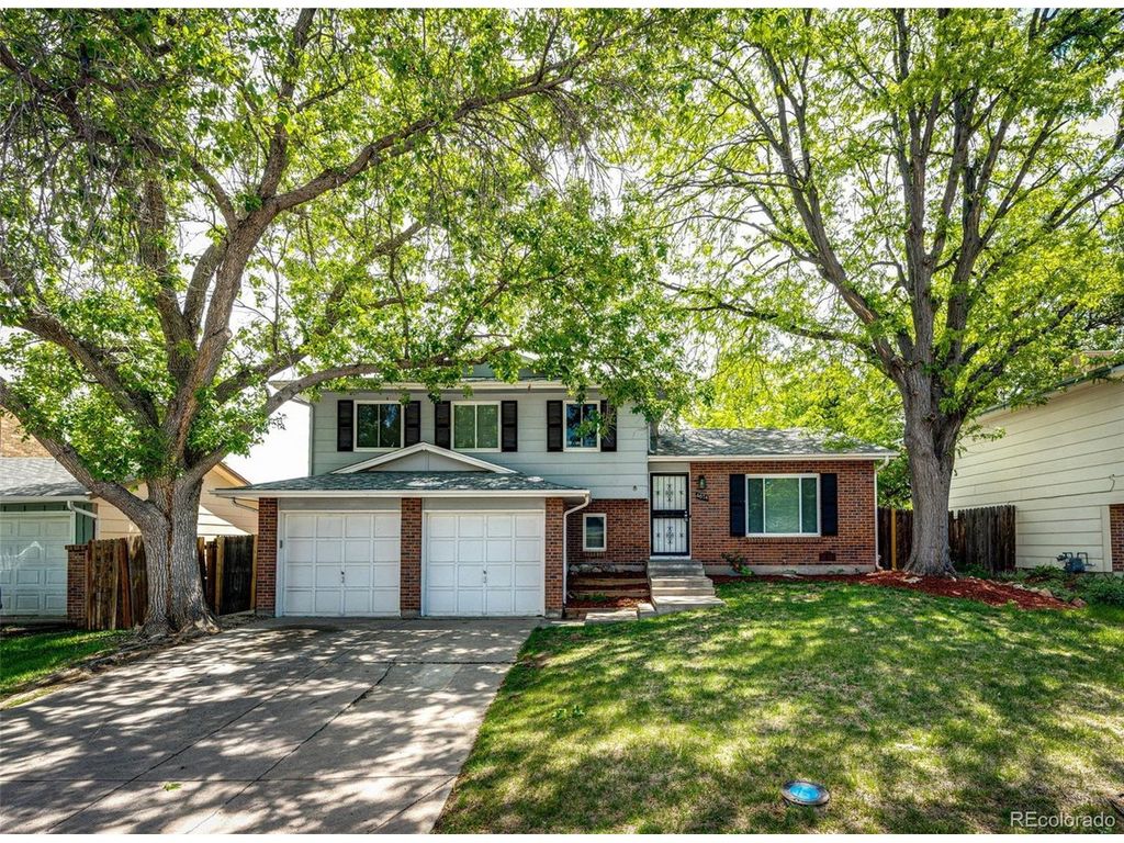 4674 S Estes St, Littleton, CO 80123