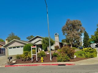 506 Navajo Avenue, Paso Robles, CA 93446