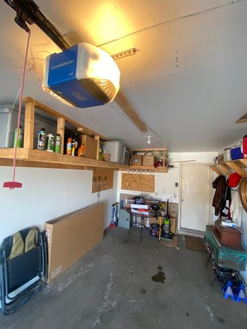 1060 Pond View Court, Vadnais Heights, MN 55127