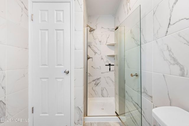 15 Twain Court, Freehold, NJ 07728