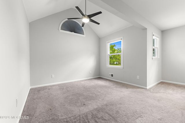 15 Twain Court, Freehold, NJ 07728