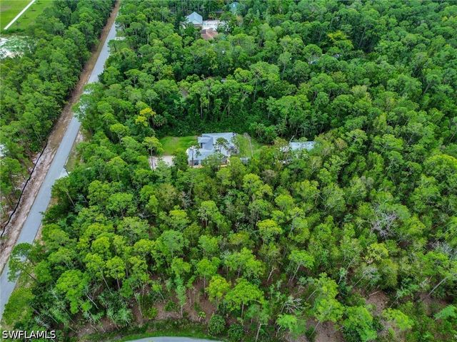 5040 CHERRY WOOD DR, Naples, FL 34119