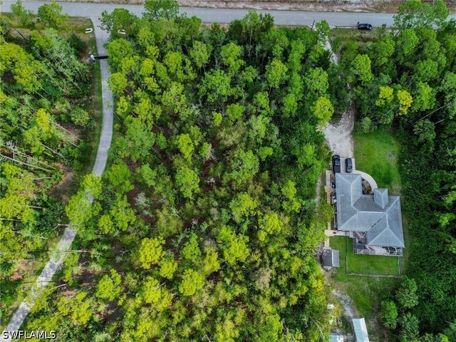 5040 CHERRY WOOD DR, Naples, FL 34119