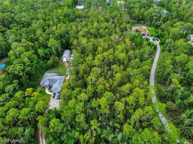 5040 CHERRY WOOD DR, Naples, FL 34119