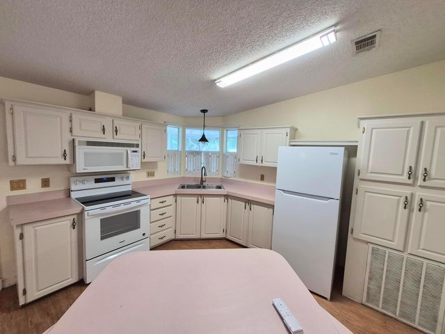 301 SE 5th Avenue, Okeechobee, FL 34974