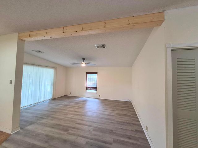 301 SE 5th Avenue, Okeechobee, FL 34974