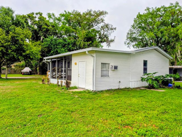301 SE 5th Avenue, Okeechobee, FL 34974
