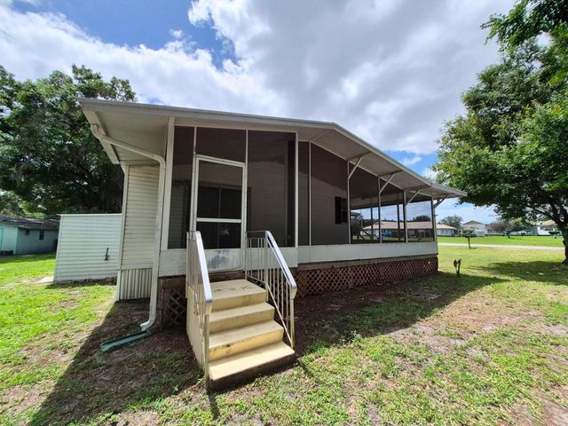 301 SE 5th Avenue, Okeechobee, FL 34974