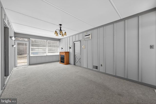 1070 PORCHTOWN RD, Franklinville, NJ 08322