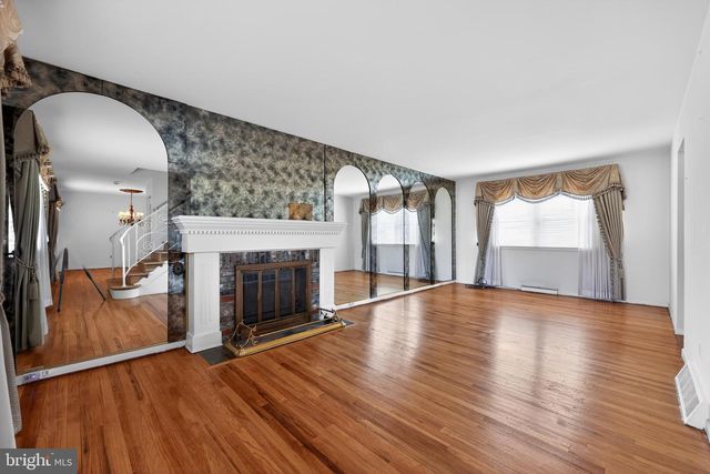 1070 PORCHTOWN RD, Franklinville, NJ 08322