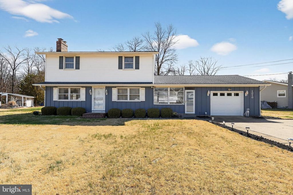 1070 PORCHTOWN RD, Franklinville, NJ 08322