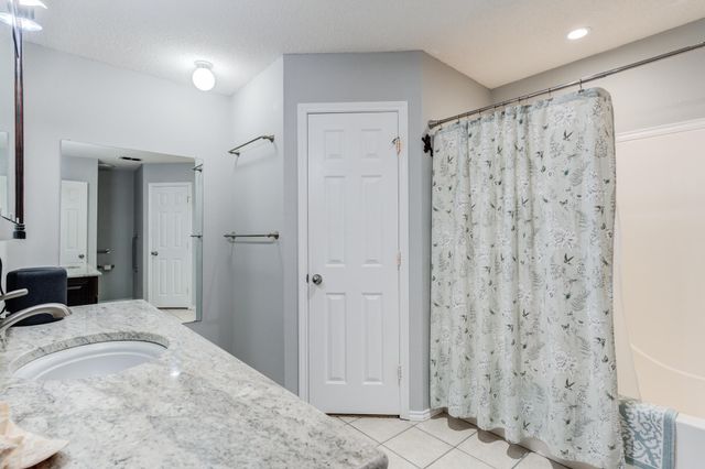 5915 8th Street, Lubbock, TX 79416