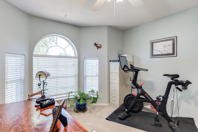 5915 8th Street, Lubbock, TX 79416