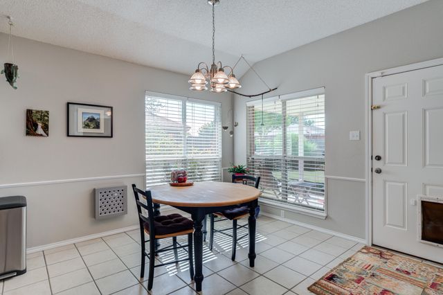 5915 8th Street, Lubbock, TX 79416