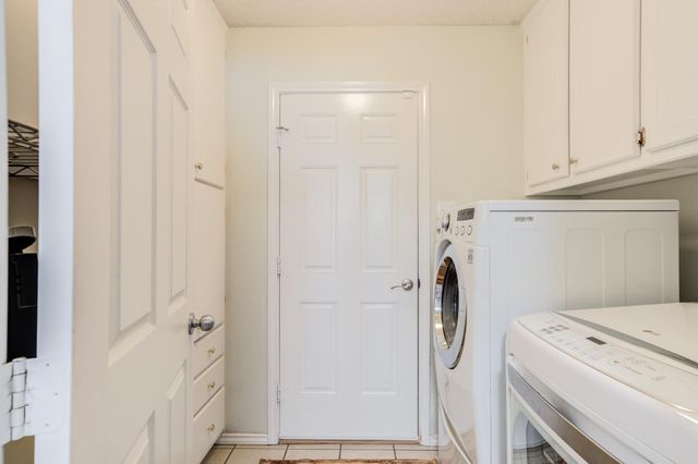 5915 8th Street, Lubbock, TX 79416