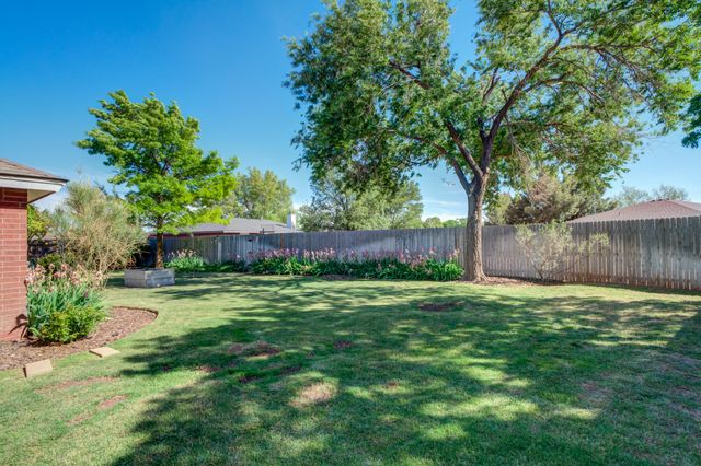 5915 8th Street, Lubbock, TX 79416