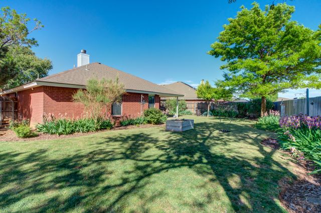 5915 8th Street, Lubbock, TX 79416