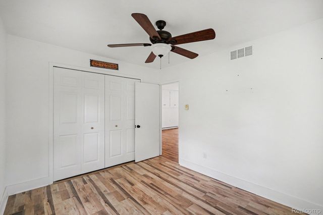 5380 Center Street, Village Of Clarkston, MI 48346