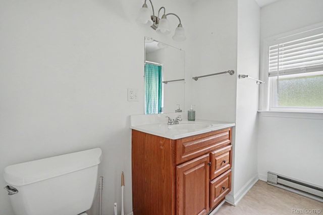 5380 Center Street, Village Of Clarkston, MI 48346