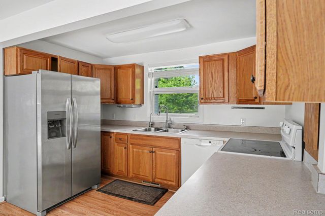 5380 Center Street, Village Of Clarkston, MI 48346