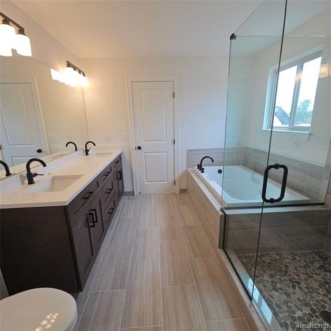 50555 Timberstone Drive, Macomb, MI 48042