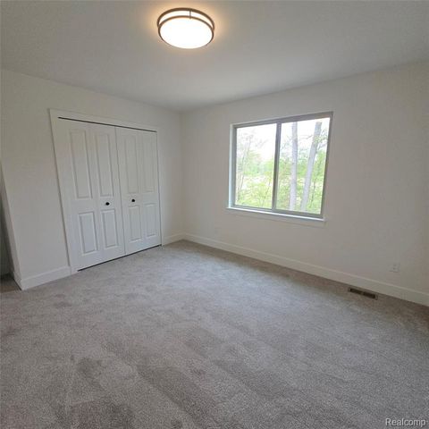 50555 Timberstone Drive, Macomb, MI 48042