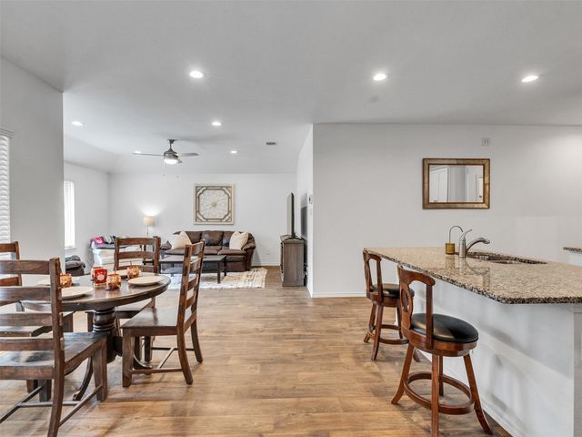 2521 Honey Nest Lane, Conroe, TX 77301