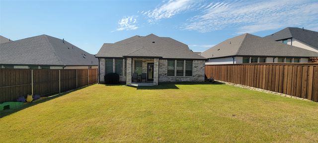 10508 Landry Bluff Lane, Fort Worth, TX 76126