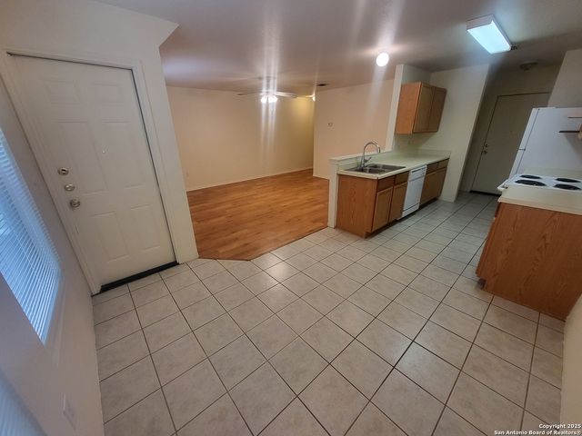9019 Maverick Draw, San Antonio, TX 78250