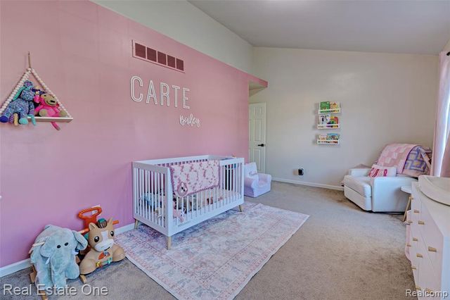 6923 Tangle Wood, Waterford, MI 48327