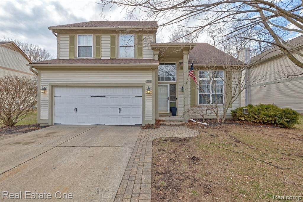 6923 Tangle Wood, Waterford, MI 48327