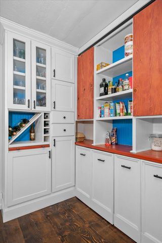 11006 E Boundary Rd, Elk, WA 99009